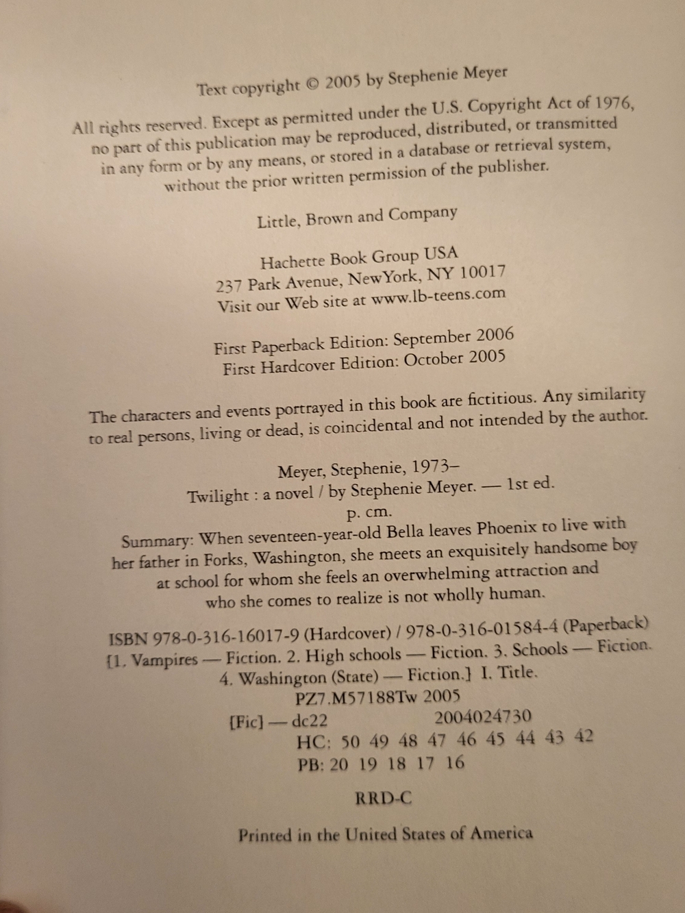 Hardcover First Edition Twilight - Picture 2 of 3